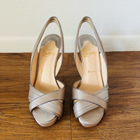 Christian Louboutin Onemore Satin Pumps - Picture 1 of 12